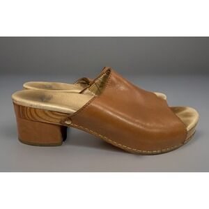 Dansko Maci Leather Sandals Tan Slip-On Open Toe Clogs Size 38